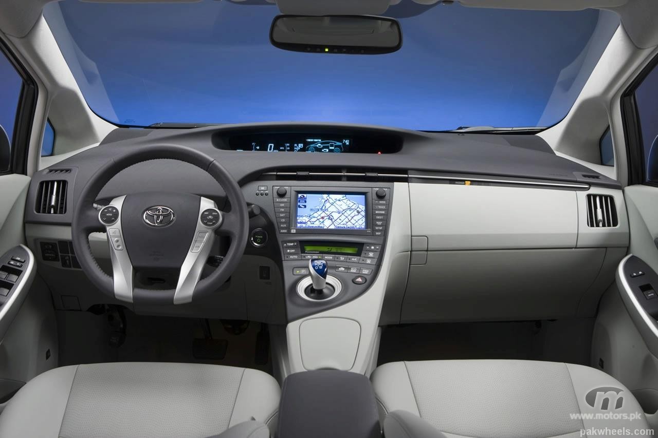 toyota wish 2012 interior